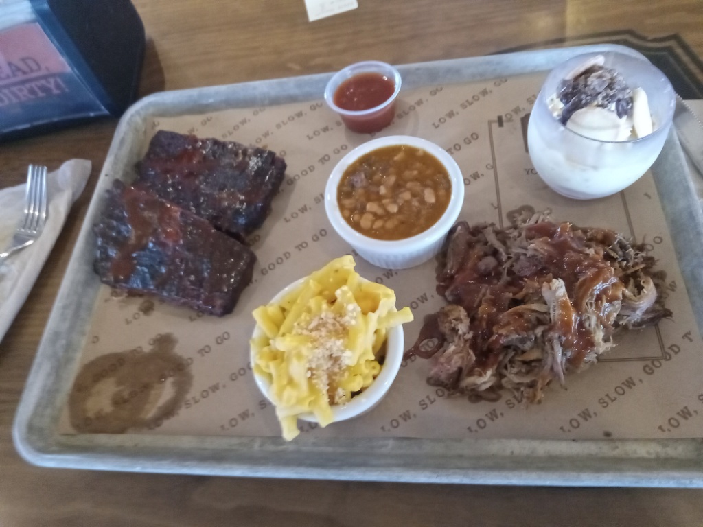 Portside BBQ Ribs,Pork,baked beans, Mac & Cheese